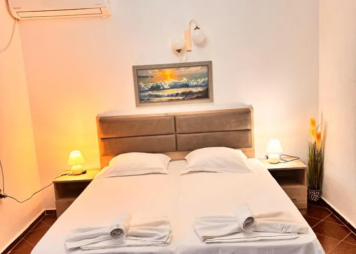 Yana Apartment Obzor